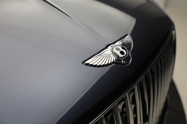 Used 2025 Bentley Bentayga EWB Azure V8 for sale $239,900 at Miller Motorcars Aston Martin in Greenwich CT 06830 14