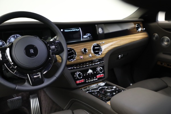 Used 2024 Rolls-Royce Ghost for sale $299,900 at Miller Motorcars Aston Martin in Greenwich CT 06830 12