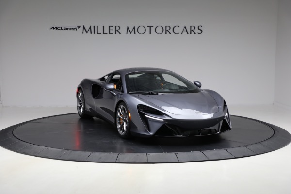 Used 2025 McLaren Artura Vision for sale $292,398 at Miller Motorcars Aston Martin in Greenwich CT 06830 11