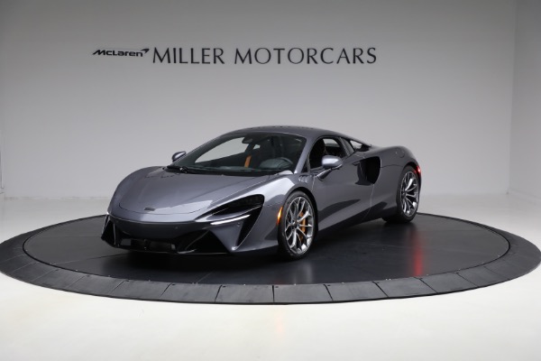 Used 2025 McLaren Artura Vision for sale $292,398 at Miller Motorcars Aston Martin in Greenwich CT 06830 1