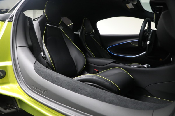 Used 2024 McLaren Artura TechLux for sale $191,900 at Miller Motorcars Aston Martin in Greenwich CT 06830 21