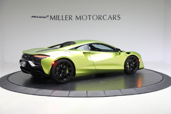 Used 2024 McLaren Artura TechLux for sale $191,900 at Miller Motorcars Aston Martin in Greenwich CT 06830 8