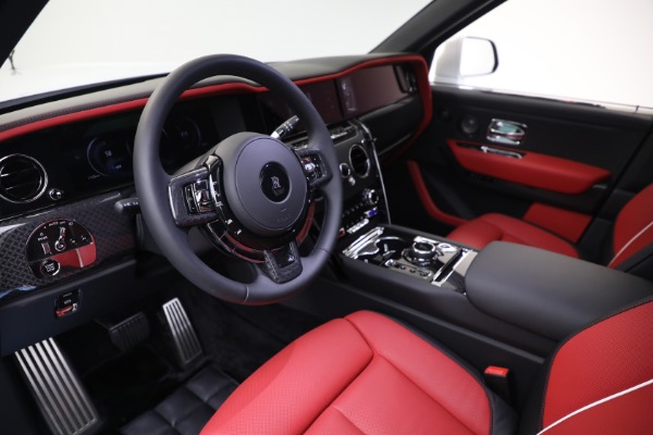 Used 2025 Rolls-Royce Black Badge Cullinan for sale $479,900 at Miller Motorcars Aston Martin in Greenwich CT 06830 18