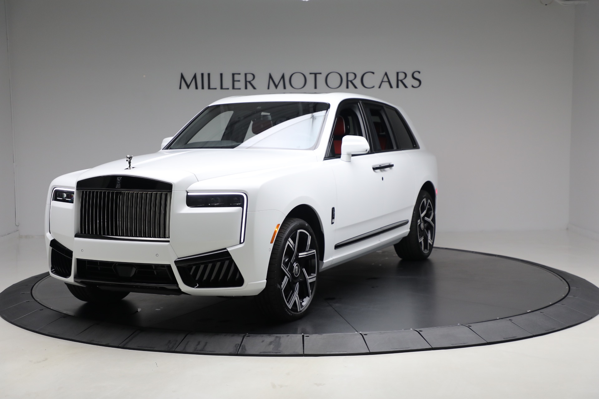 Used 2025 Rolls-Royce Black Badge Cullinan for sale $479,900 at Miller Motorcars Aston Martin in Greenwich CT 06830 1