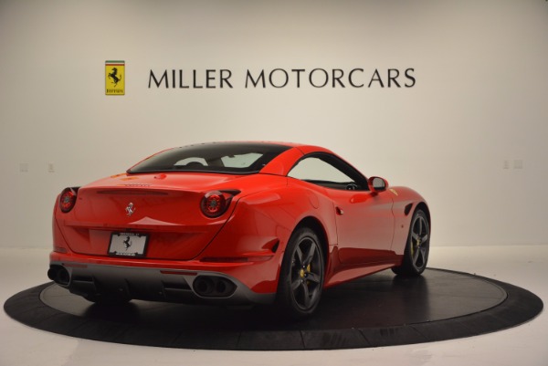 Used 2016 Ferrari California T for sale Sold at Aston Martin of Greenwich in Greenwich CT 06830 19