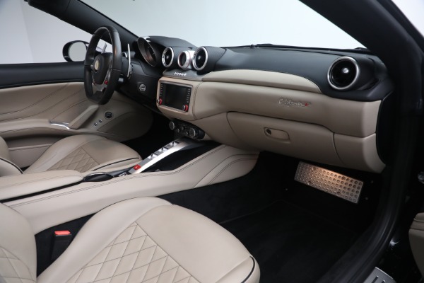 Used 2016 Ferrari California T for sale $122,900 at Miller Motorcars Aston Martin in Greenwich CT 06830 19