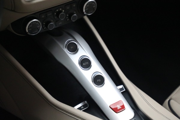 Used 2016 Ferrari California T for sale $122,900 at Miller Motorcars Aston Martin in Greenwich CT 06830 24