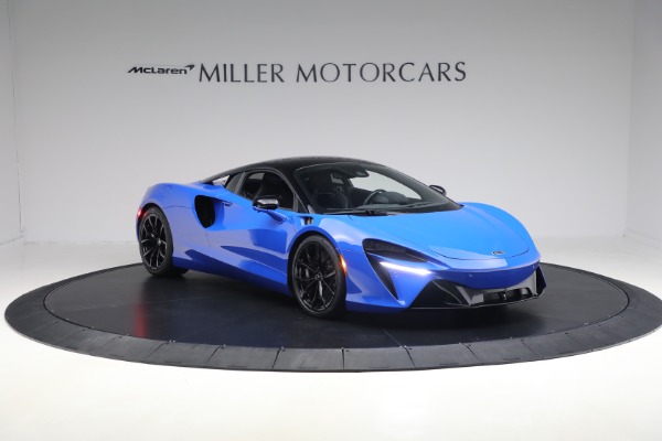 Used 2023 McLaren Artura Performance for sale $164,900 at Miller Motorcars Aston Martin in Greenwich CT 06830 11