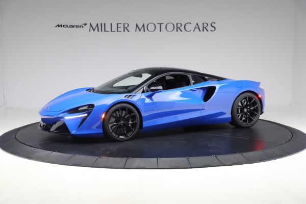 Used 2023 McLaren Artura Performance for sale $164,900 at Miller Motorcars Aston Martin in Greenwich CT 06830 2