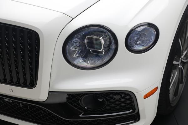 Used 2022 Bentley Flying Spur Hybrid for sale Sold at Miller Motorcars Aston Martin in Greenwich CT 06830 25