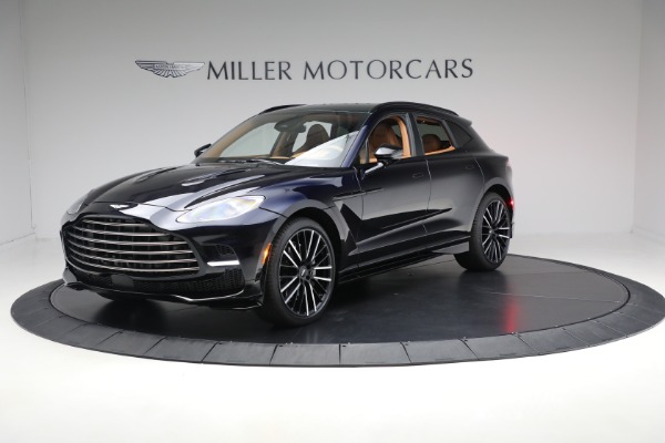 2025 Aston Martin DBX