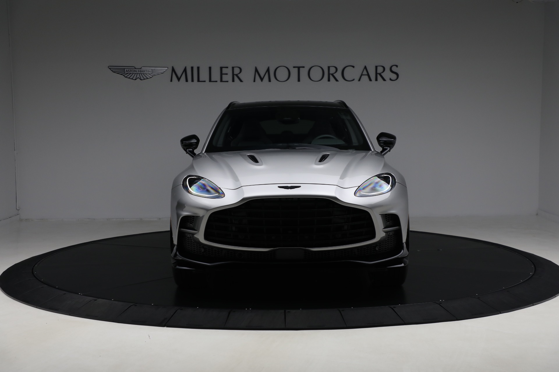 New 2025 Aston Martin DBX 707 For Sale (Special Pricing) | Miller