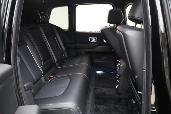 Used 2026 Rolls-Royce Cullinan for sale $449,900 at Miller Motorcars Aston Martin in Greenwich CT 06830 25