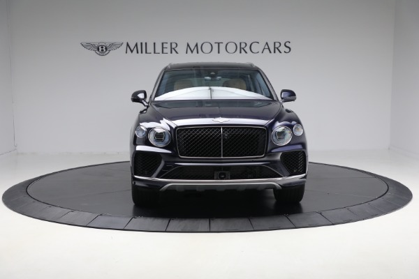 Used 2024 Bentley Bentayga EWB V8 for sale $204,900 at Miller Motorcars Aston Martin in Greenwich CT 06830 11