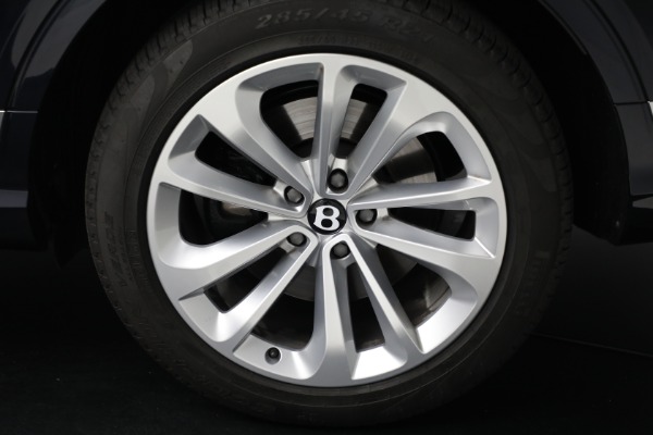 Used 2024 Bentley Bentayga EWB V8 for sale $204,900 at Miller Motorcars Aston Martin in Greenwich CT 06830 15