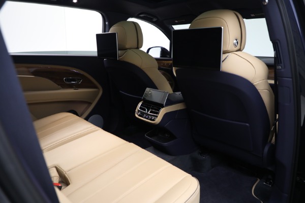 Used 2024 Bentley Bentayga EWB V8 for sale $204,900 at Miller Motorcars Aston Martin in Greenwich CT 06830 24