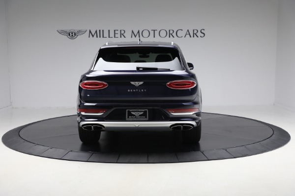 Used 2024 Bentley Bentayga EWB V8 for sale $204,900 at Miller Motorcars Aston Martin in Greenwich CT 06830 5