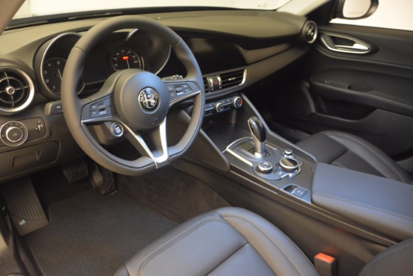 New 2017 Alfa Romeo Giulia for sale Sold at Aston Martin of Greenwich in Greenwich CT 06830 13