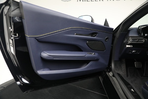 New 2026 Aston Martin Vantage for sale $240,400 at Miller Motorcars Aston Martin in Greenwich CT 06830 16