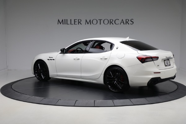 Used 2022 Maserati Ghibli Modena Q4 for sale Sold at Miller Motorcars Aston Martin in Greenwich CT 06830 3