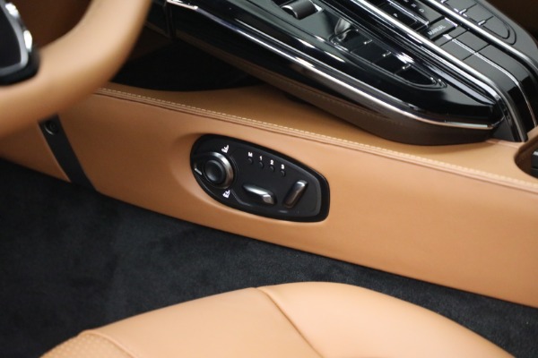 New 2026 Aston Martin Vantage for sale $240,100 at Miller Motorcars Aston Martin in Greenwich CT 06830 22