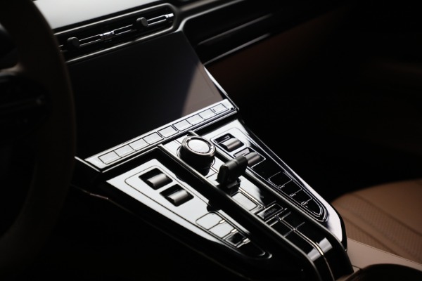 New 2026 Aston Martin Vantage for sale $240,100 at Miller Motorcars Aston Martin in Greenwich CT 06830 27