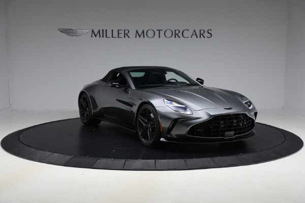 New 2026 Aston Martin Vantage Roadster for sale $247,700 at Miller Motorcars Aston Martin in Greenwich CT 06830 23