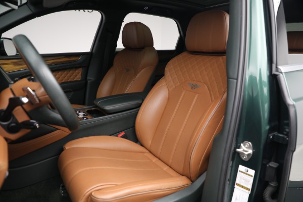 Used 2021 Bentley Bentayga V8 for sale $109,900 at Miller Motorcars Aston Martin in Greenwich CT 06830 21