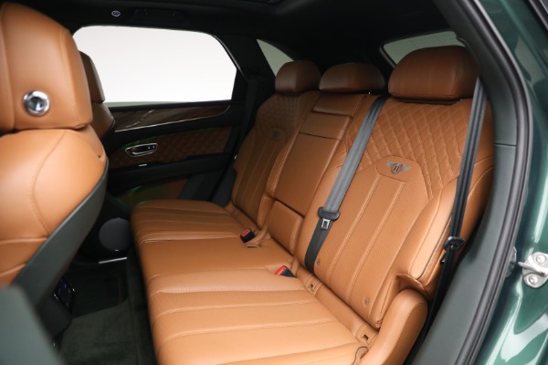Used 2021 Bentley Bentayga V8 for sale $109,900 at Miller Motorcars Aston Martin in Greenwich CT 06830 25