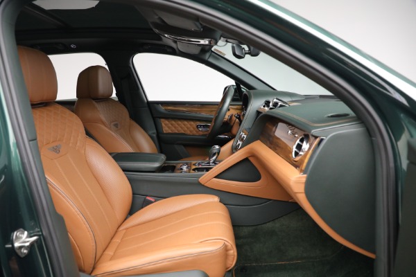 Used 2021 Bentley Bentayga V8 for sale $109,900 at Miller Motorcars Aston Martin in Greenwich CT 06830 28