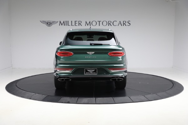 Used 2021 Bentley Bentayga V8 for sale $109,900 at Miller Motorcars Aston Martin in Greenwich CT 06830 6