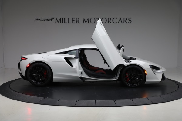 New 2026 McLaren Artura TechLux for sale $304,500 at Miller Motorcars Aston Martin in Greenwich CT 06830 19