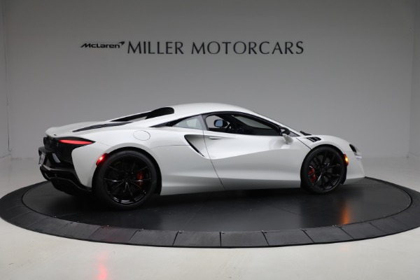 New 2026 McLaren Artura TechLux for sale $304,500 at Miller Motorcars Aston Martin in Greenwich CT 06830 8