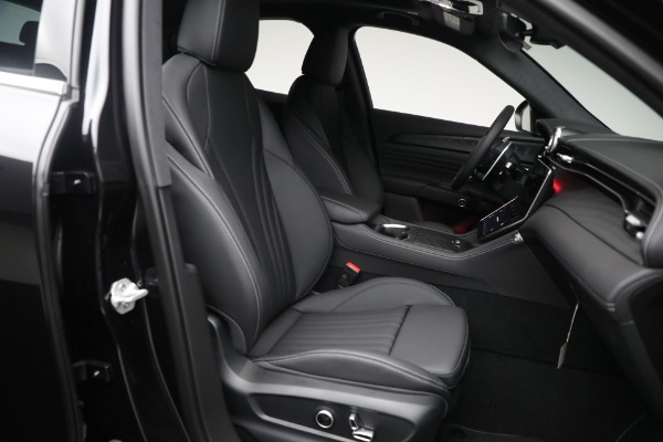New 2025 Maserati Grecale for sale $86,745 at Miller Motorcars Aston Martin in Greenwich CT 06830 17