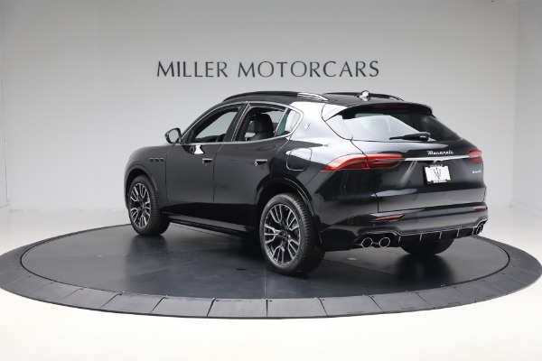New 2025 Maserati Grecale for sale $86,745 at Miller Motorcars Aston Martin in Greenwich CT 06830 4