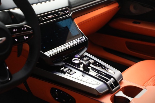 New 2025 Aston Martin Vanquish for sale $532,200 at Miller Motorcars Aston Martin in Greenwich CT 06830 24