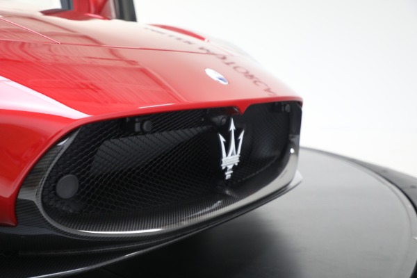 Used 2024 Maserati MC20 Cielo for sale $239,900 at Miller Motorcars Aston Martin in Greenwich CT 06830 28