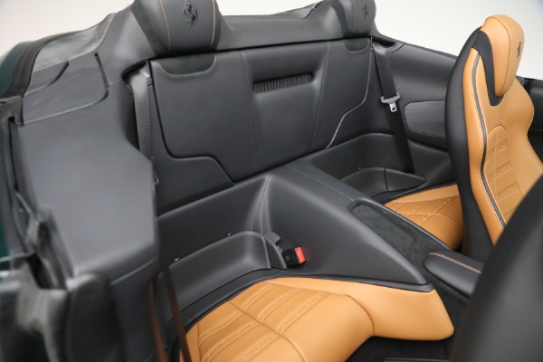 Used 2025 Ferrari Roma Spider for sale $334,900 at Miller Motorcars Aston Martin in Greenwich CT 06830 21