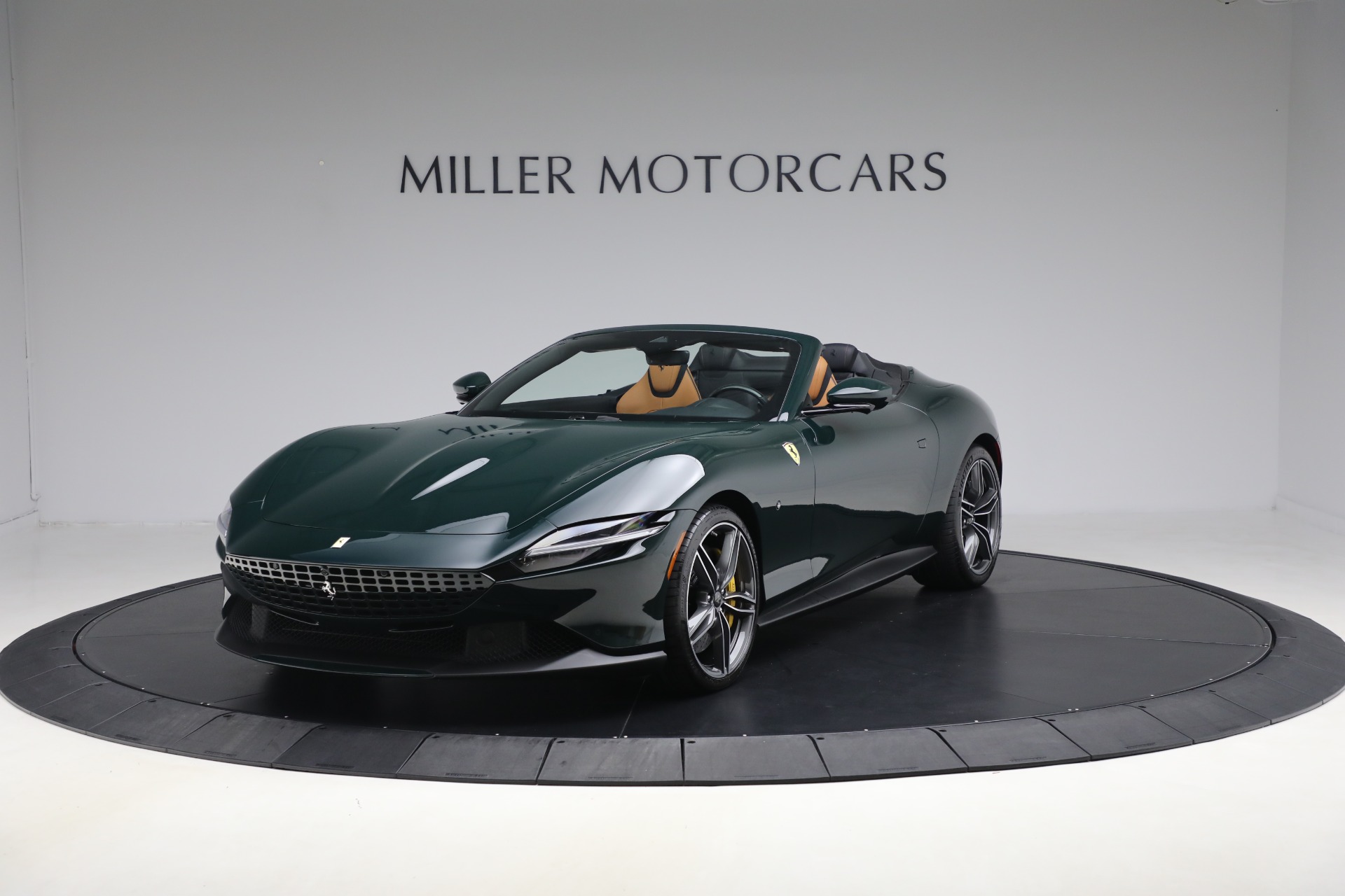 Used 2025 Ferrari Roma Spider for sale $334,900 at Miller Motorcars Aston Martin in Greenwich CT 06830 1