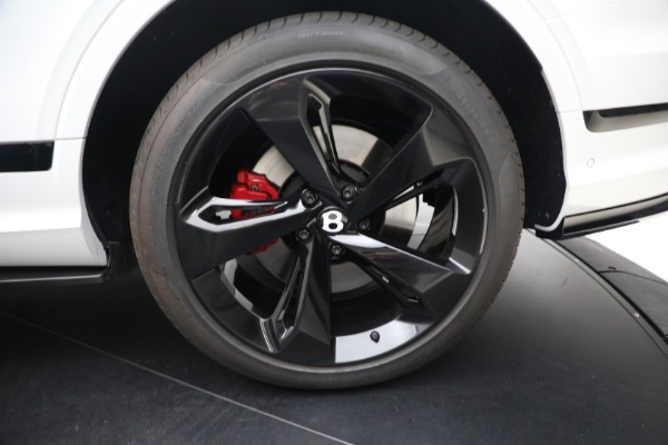 Used 2025 Bentley Bentayga EWB Azure V8 for sale $259,900 at Miller Motorcars Aston Martin in Greenwich CT 06830 10