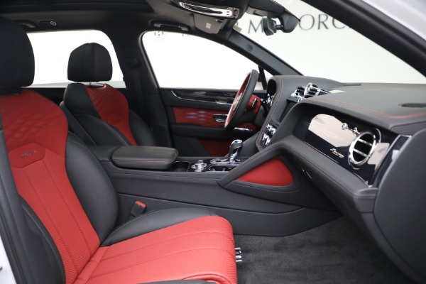 Used 2025 Bentley Bentayga EWB Azure V8 for sale $259,900 at Miller Motorcars Aston Martin in Greenwich CT 06830 22