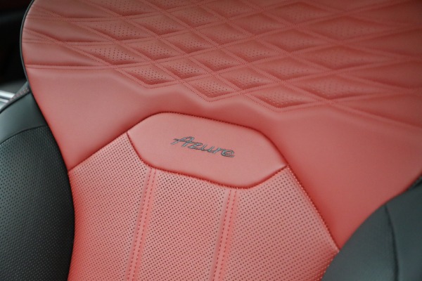 Used 2025 Bentley Bentayga EWB Azure V8 for sale $259,900 at Miller Motorcars Aston Martin in Greenwich CT 06830 28