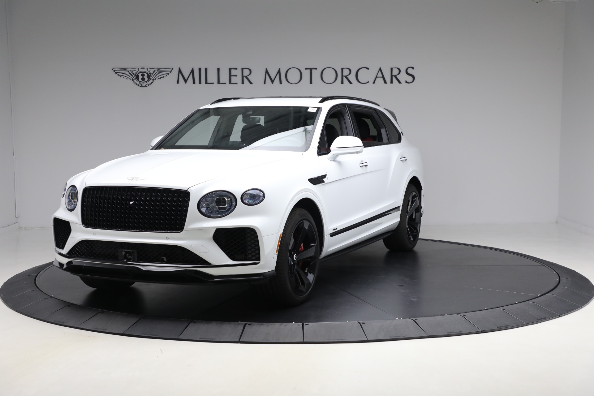 Used 2025 Bentley Bentayga EWB Azure V8 for sale $259,900 at Miller Motorcars Aston Martin in Greenwich CT 06830 1