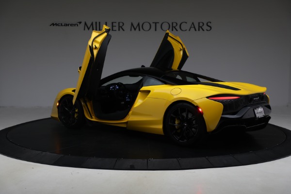 Used 2024 McLaren Artura for sale $193,900 at Miller Motorcars Aston Martin in Greenwich CT 06830 16