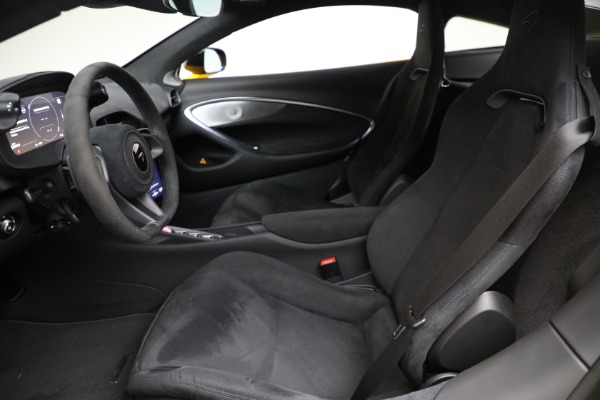 Used 2024 McLaren Artura for sale $193,900 at Miller Motorcars Aston Martin in Greenwich CT 06830 22