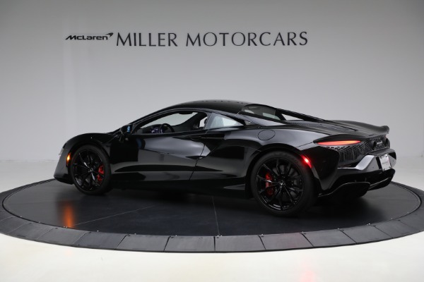 Used 2024 McLaren Artura TechLux for sale $196,900 at Miller Motorcars Aston Martin in Greenwich CT 06830 4