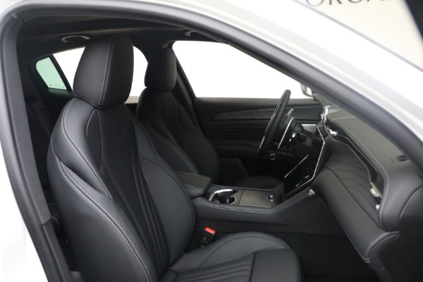 Used 2025 Maserati Grecale Modena for sale $61,116 at Miller Motorcars Aston Martin in Greenwich CT 06830 16