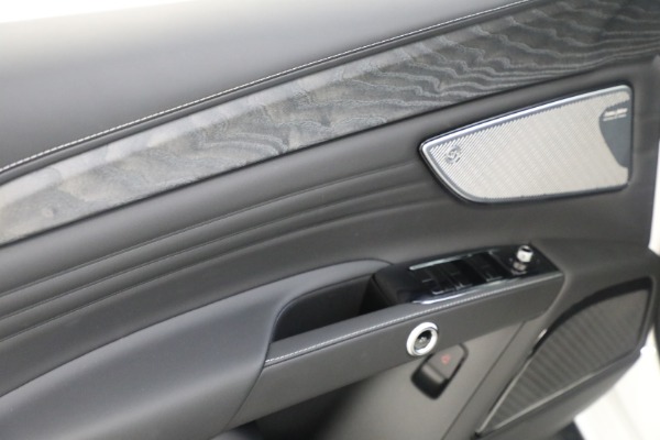 Used 2025 Maserati Grecale Modena for sale $61,116 at Miller Motorcars Aston Martin in Greenwich CT 06830 22