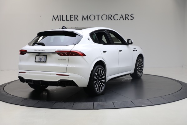 Used 2025 Maserati Grecale Modena for sale $61,116 at Miller Motorcars Aston Martin in Greenwich CT 06830 6