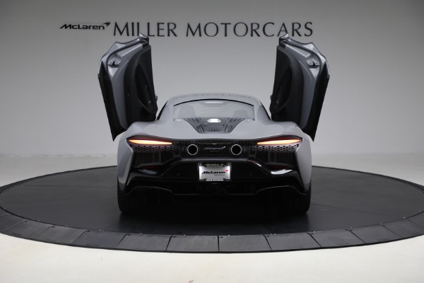 Used 2023 McLaren Artura for sale $184,900 at Miller Motorcars Aston Martin in Greenwich CT 06830 17